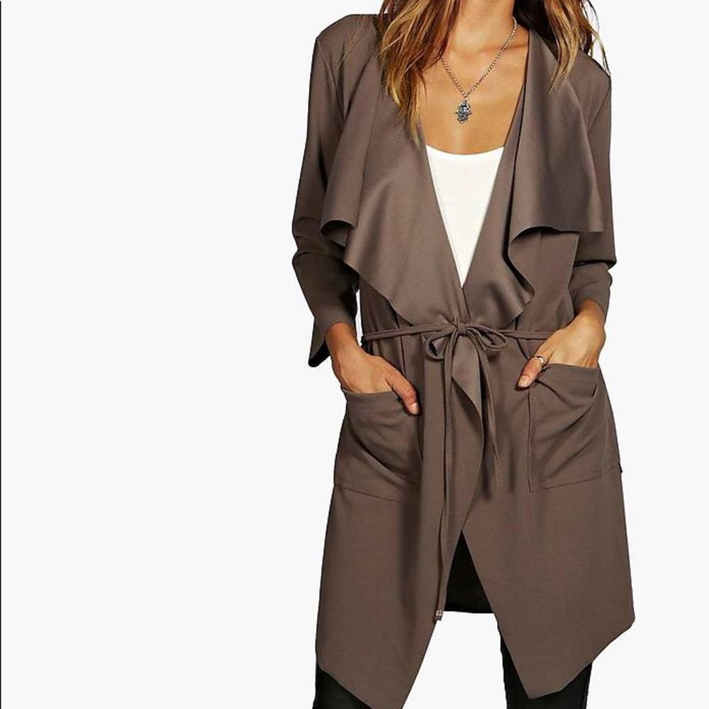 NWT Boohoo duster